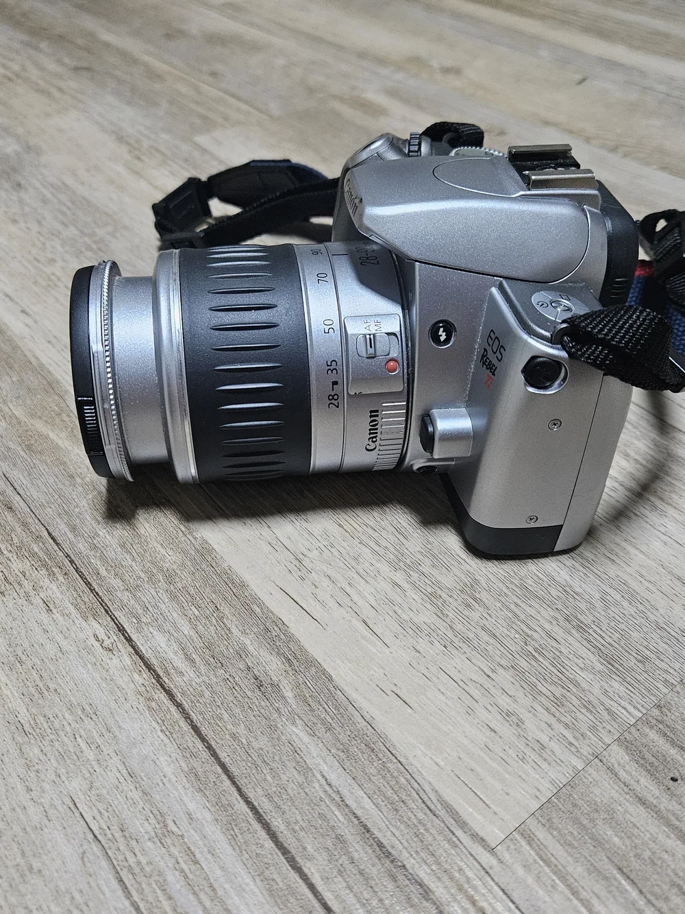 Canon EOS Rebel Ti 35 mm Film Camera With Strap And EF 28-90mm Zoom Lens